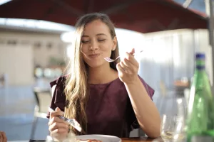 Is Dark Chocolate Good for You? Myths and Facts About Dark Chocolate 2 5 Reasons Why You Should Be Practicing Mindful Eating