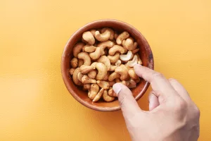 7 Amazing Cashews Health Benefits You Should Know