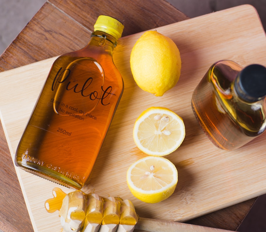 How to Use Honey and Lemon for Weight Loss: A Simple Daily Routine 1 Honey and Lemon for Weight Loss